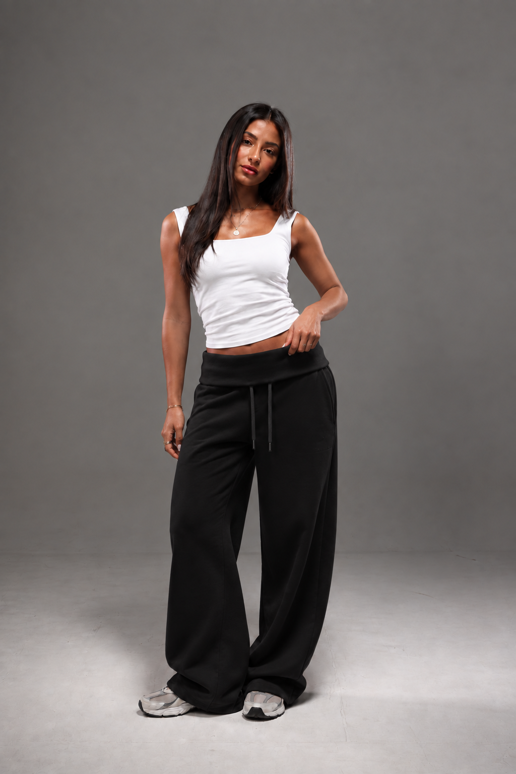 THE FEMU DOUBLE WAISTED SWEATPANTS